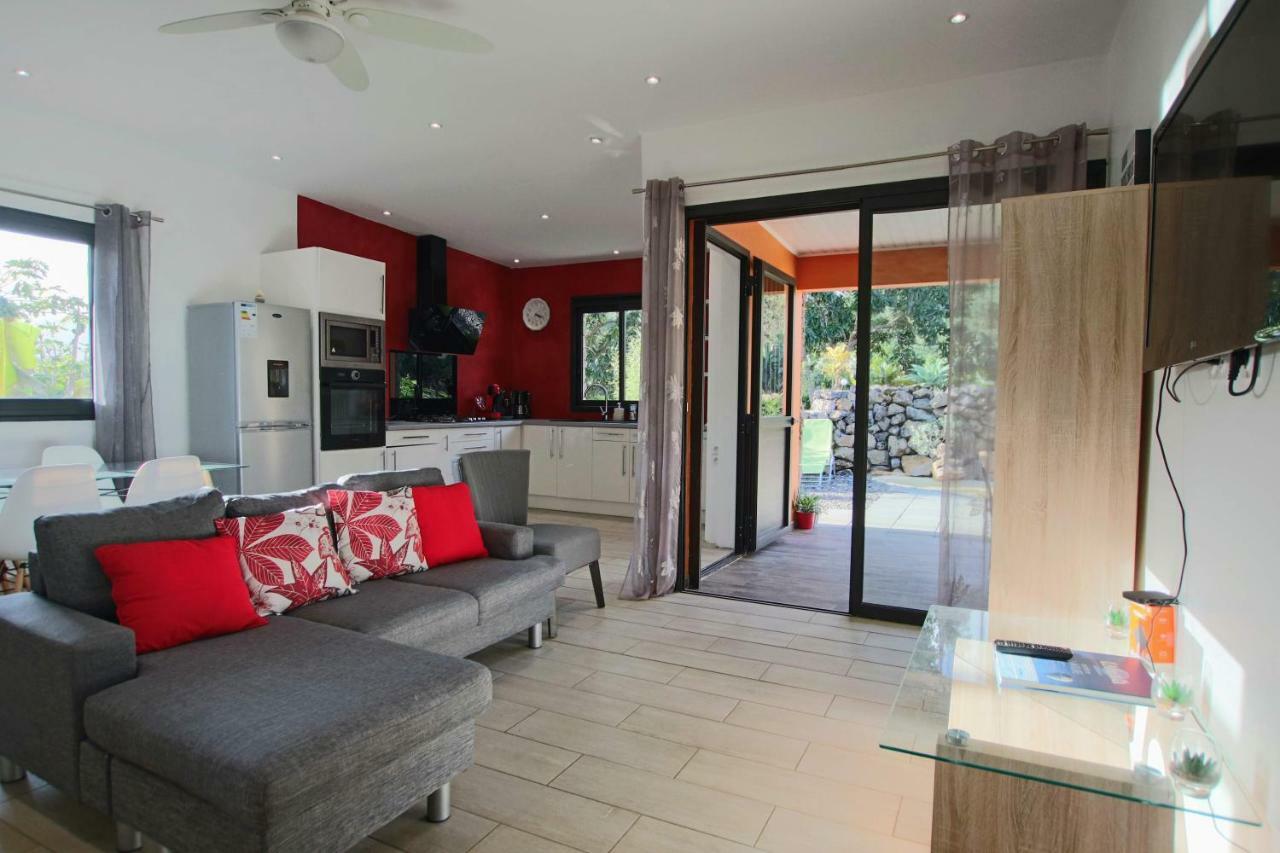 Les Roches Du Sud Villa แซ็ง-ปีแยร์ ภายนอก รูปภาพ